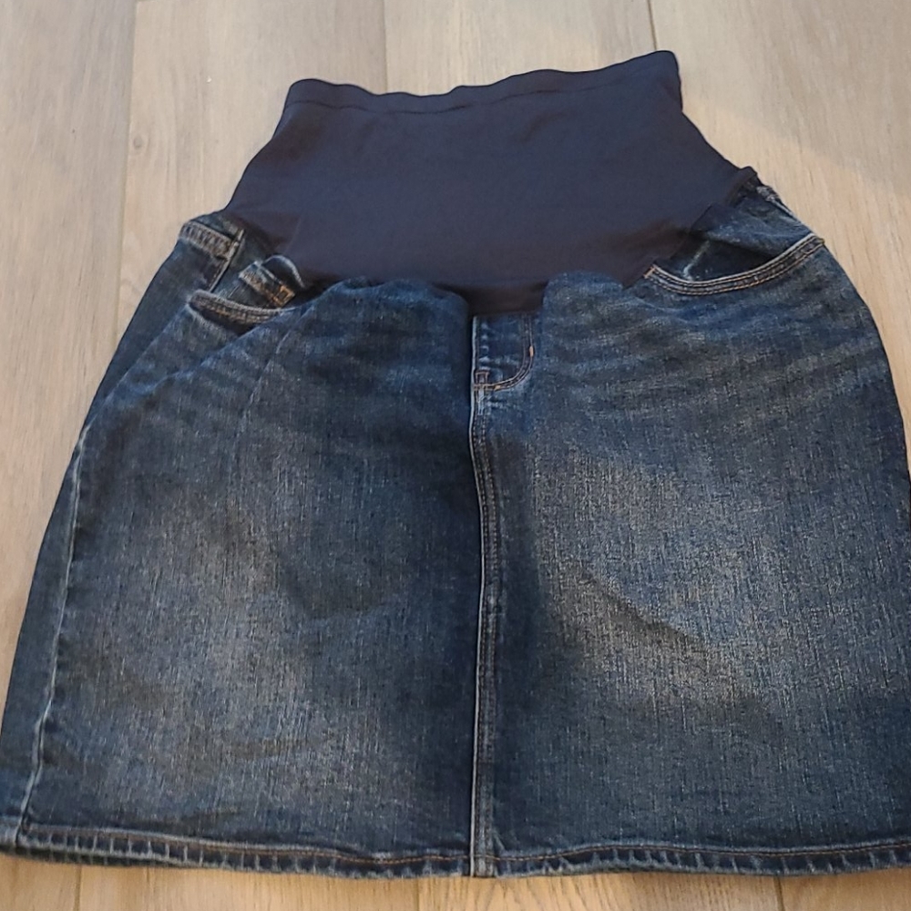 Maternity denim skirt